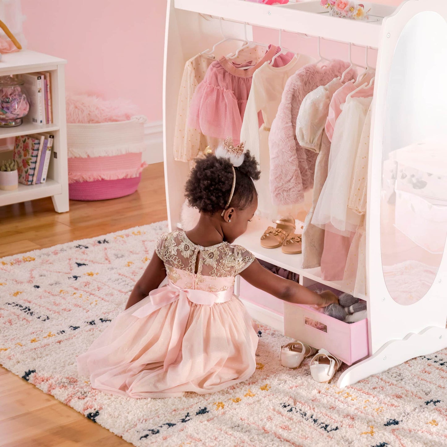 Kids' Dress Up Storage