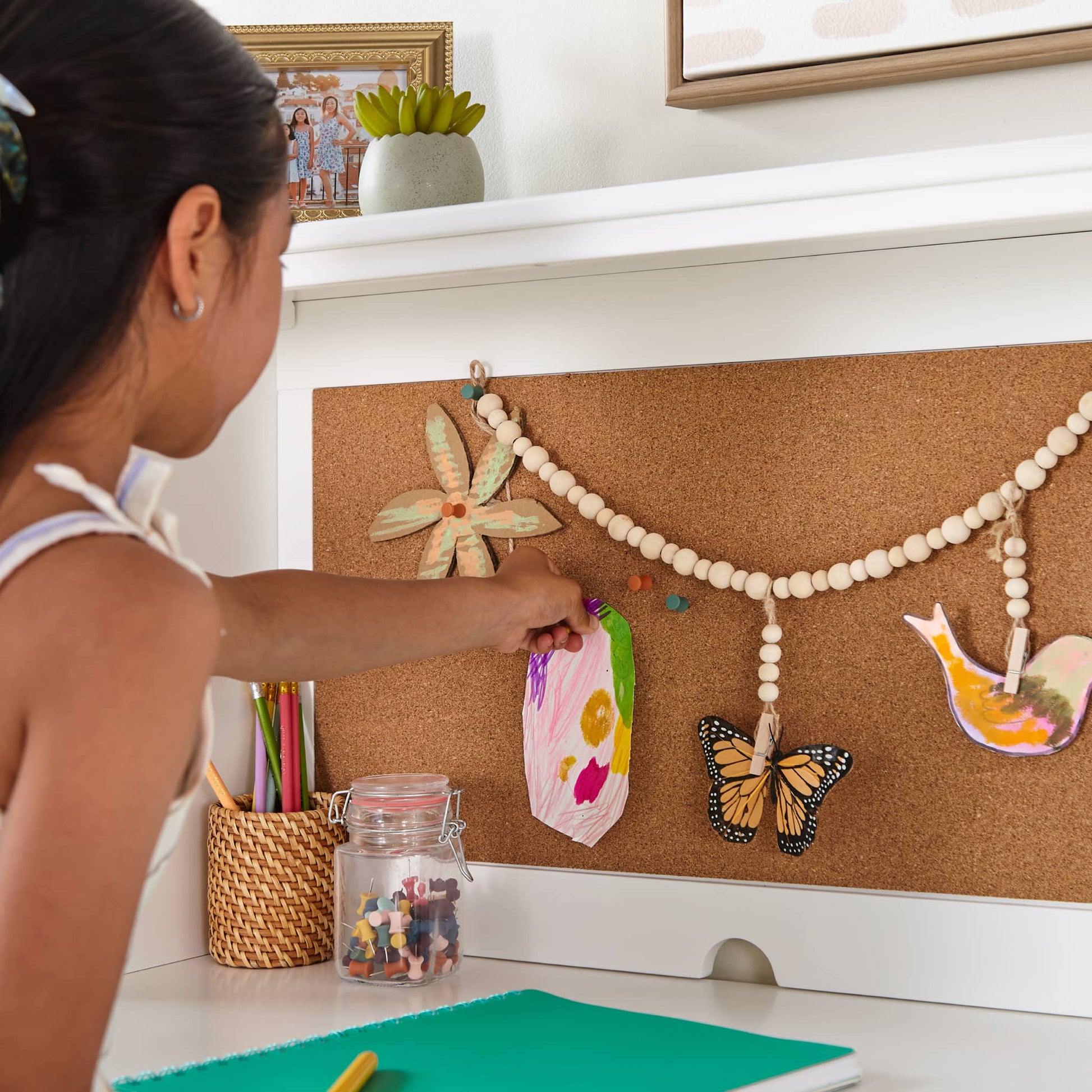 Kids' Avery Hutch