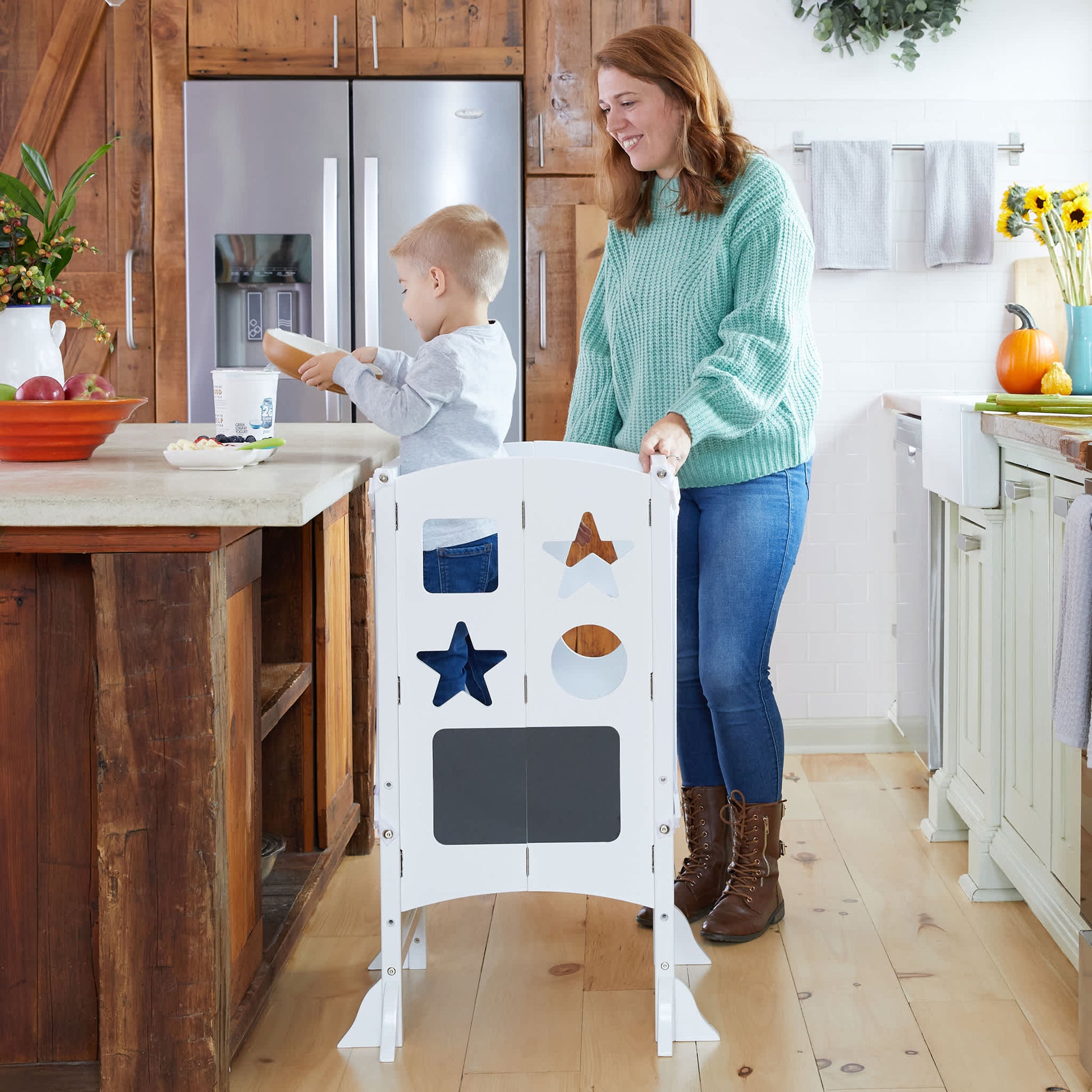 Classic Kitchen Helper® Toddler Tower