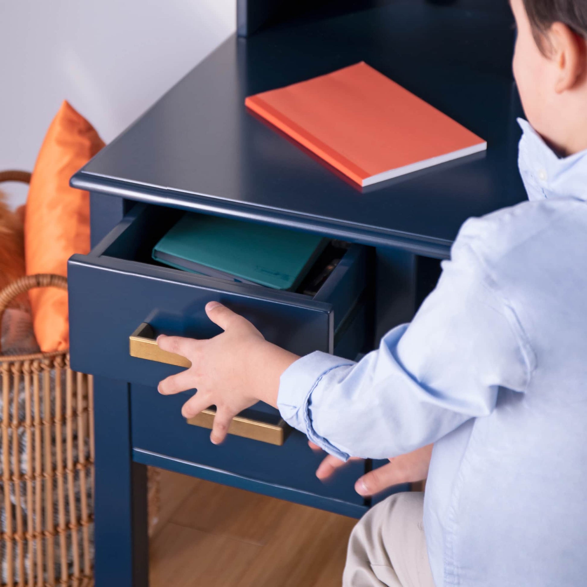 Kids' Taiga Desk, Hutch and Chair Set